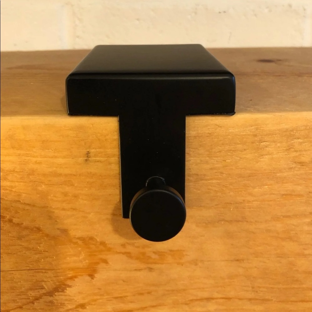 4 Hearth and Hand Stocking Holders